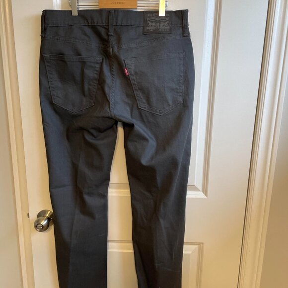 Men's Levi Stauss & Co. grey jeans - Picture 2 of 2